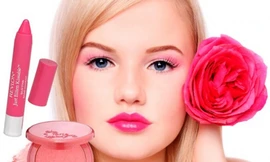 3 tone màu cho ngày Valentine tỏa sáng