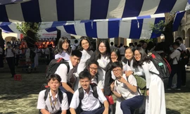 Teen TP.HCM nô nức đi dự lễ khai giảng, lưu lại hình ảnh mùa tựu trường khó quên