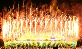 Pháo hoa 'đốt cháy' đêm bế mạc Olympic 2012