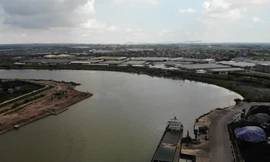 Vùng nước phía ngoài diện tích cấp cho Cty Thế Anh đã được cấp cho đơn vị khác làm vùng nước quay trở cho tàu thuyền.