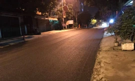 Mặt đường trên tỉnh lộ 429 qua huyện Thường Tín sau khi được thảm lại.