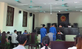 Phiên phúc thẩm vụ án “Tổ chức sử dụng trái phép chất ma túy” xảy ra tại xã Đông Xuân tại Tòa án nhân dân tỉnh Thái Bình ngày 23/6.