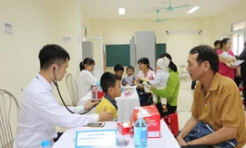 Chương trình khám tim miễn phí cho hơn 1.000 trẻ em Nam Định - Ảnh: Hoàng Long