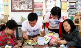 Nơi sợi giấy “nở” hoa, hóa rồng kỉ lục