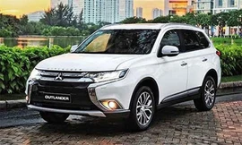 Mẫu crossver Mitsubishi Outlander được giảm mức cao nhất lên tới 52 triệu đồng.
