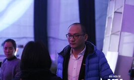 Những hình ảnh 'ghế nóng' đầu tiên của Phan Đăng dẫn ‘Ai là triệu phú’ 