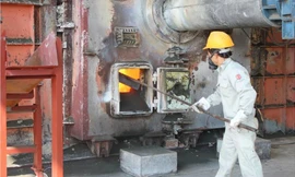 Hơn 5 tấn thuốc BVTV nhập lậu tiêu huỷ sáng 24/8 đều nhạp lậu từ Trung Quốc.