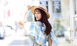 Maya và Tâm tít gây xôn xao dư luận về cuộc "khẩu chiến" chưa có hồi kết. ẢNh: FBNV.