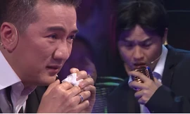 Đàm Vĩnh Hưng bật khóc nức nở nhớ những ngày đầu đi xin hát