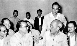 Tìm chọn hiền tài