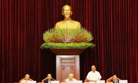 Thủ tướng Chính phủ Nguyễn Xuân Phúc điều hành phiên thảo luận. (Ảnh: Trí Dũng/TTXVN)