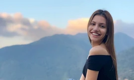 Ảnh đời thường 'đẹp như mộng' của Tân Hoa hậu Hoà bình Quốc tế 