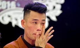 Hiệp Gà sung sướng vì sắp có con trai