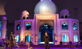 BẢN TIN giải trí: 30 ca sĩ hát ở 'siêu đám cưới', Miu Lê đáp trả Dương Cầm