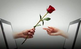 Xa lánh xã hội, giới trẻ Trung Quốc thuê ‘người yêu ảo’ trên mạng