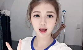 Bản cover ‘Lạc trôi’ của cô gái hút hơn 400.000 lượt xem