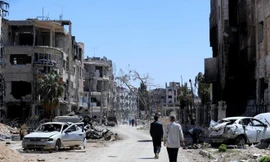 Cảnh đổ nát tại thị trấn Douma, Đông Ghouta, Syria ngày 16/4. (Nguồn: EPA/TTXVN)