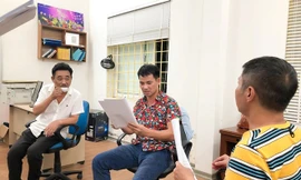 Hình ảnh khiến người hâm mộ dự đoán các nghệ sĩ đang tập luyện Táo quân 2020. 