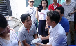 Đàm Vĩnh Hưng, Lệ Quyên trao 310 triệu đồng cho gia đình Minh Thuận