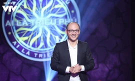 Hình ảnh nhà báo Phan Đăng tại buổi ghi hình thử tối 18/12. Ảnh: VTV