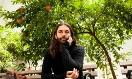 Showbiz 22/9: Nam diễn viên đồng tính tiết lộ bị nhiễm HIV 