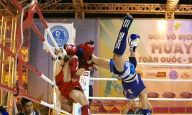 L.H.Đ (phải) từng vô địch thế giới hạng 48kg