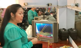 Mâm cơm cúng giản dị mà NSND Hồng Vân chuẩn bị cho Anh Vũ gây xúc động.