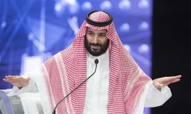 Thái tử Saudi Arabia Mohammed bin Salman phát biểu trong một hội nghị tại thủ đô Riyadh ngày 24/10/2018. 9Ảnh: AFP/TTXVN)