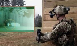 Kính tự xác định mục tiêu trên chiến trường để đơn vị khác tiêu diệt