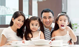 Chân dung người vợ giỏi giang làm thay đổi cuộc đời Quyền Linh