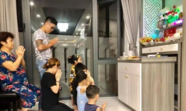 Được biết, buổi tối xảy ra sự cố không may, gia đình Ốc Thanh Vân tập trung khá đầy đủ để làm giỗ anh ruột cô.