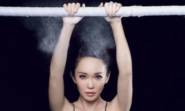 'Thiên hạ đệ nhất mỹ nhân Singapore' quá trẻ đẹp ở tuổi U50