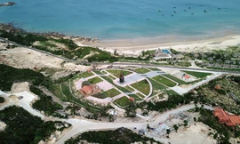 Tượng đài chiến thắng Núi Bà nhìn từ flycam