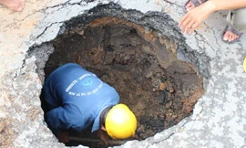 Hố tử thần sâu hơn 1m, rộng 0,5m trên đường 3/2.