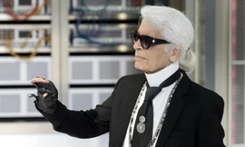 Showbiz 19/2: Fan sốc khi nhà thiết kế huyền thoại của Chanel qua đời