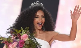 Cận cảnh nhan sắc người đẹp tóc xù vừa đăng quang Hoa hậu Mỹ 2019