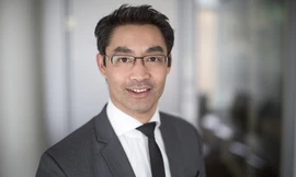 Ông Philipp Roesle từng là Phó thủ tướng kiêm Bộ trưởng Kinh tế và Công nghệ trong Chính phủ Đức.