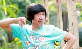 Diễn viên hài Anh Đức bị tai nạn khi cửa kính vỡ, nhập viện trong đêm