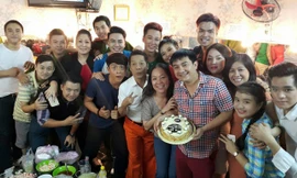 Xúc động hình ảnh sinh nhật của nghệ sĩ Anh Vũ sau khi mất