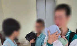 Người mẹ đơn thân trộm tiền để nuôi con: Điều tra viên, kiểm sát viên chung tay hỗ trợ 3 cháu nhỏ