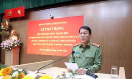 Bộ Công an phát động đợt sinh hoạt chính trị đặc biệt hướng tới kỷ niệm 80 năm Ngày truyền thống 