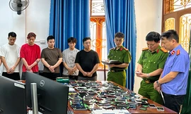 Triệt phá đường dây dụ dỗ học sinh, sinh viên mua bán hàng nghìn tài khoản ngân hàng