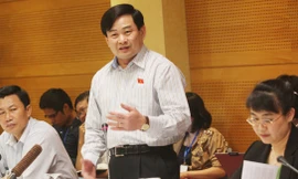 ĐBQH Nguyễn Đình Quyền