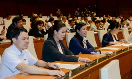 Quốc hội thông qua Luật Tiếp cận thông tin