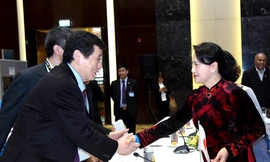 Chủ tịch Quốc hội, Chủ tịch APPF-26 Nguyễn Thị Kim Ngân với các đại biểu dự phiên họp Ban chấp hành APPF - 26