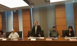 ĐBQH Bùi Đặng Dũng