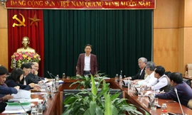 Thứ trưởng Bộ Nội vụ Trần Anh Tuấn đề nghị các tỉnh rà soát các số liệu đảm bảo thống nhất, chính xác