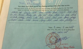 "Bút phê" được Chủ tịch UBND xã Duyên Hà (Thanh Trì, Hà Nội) ký đóng dấu