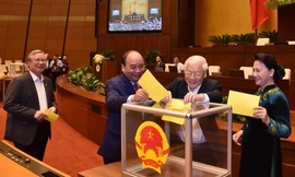 Quốc hội bỏ phiếu bầu Chủ tịch nước