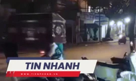 TIN NHANH: Lại xuất hiện nhóm người khiêng quan tài, nhảy múa kỳ quái giữa đường